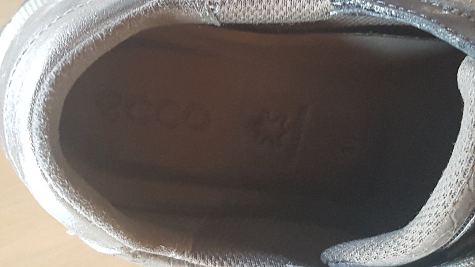 Ecco Scarpe da donna: Basket en cuir grandeur 39 marque Ecco – Usato da Villiers venduto da san_jn5w 3