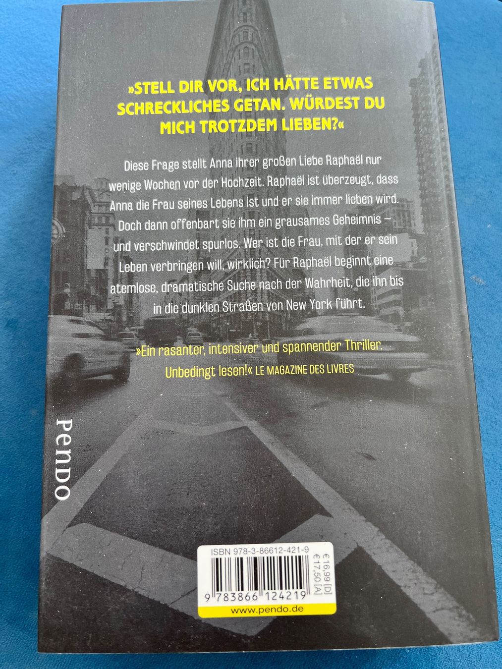 Libri: Buch - das mädchen aus brooklyn - thriller / roman – Usato da Effretikon venduto da YaMn 1