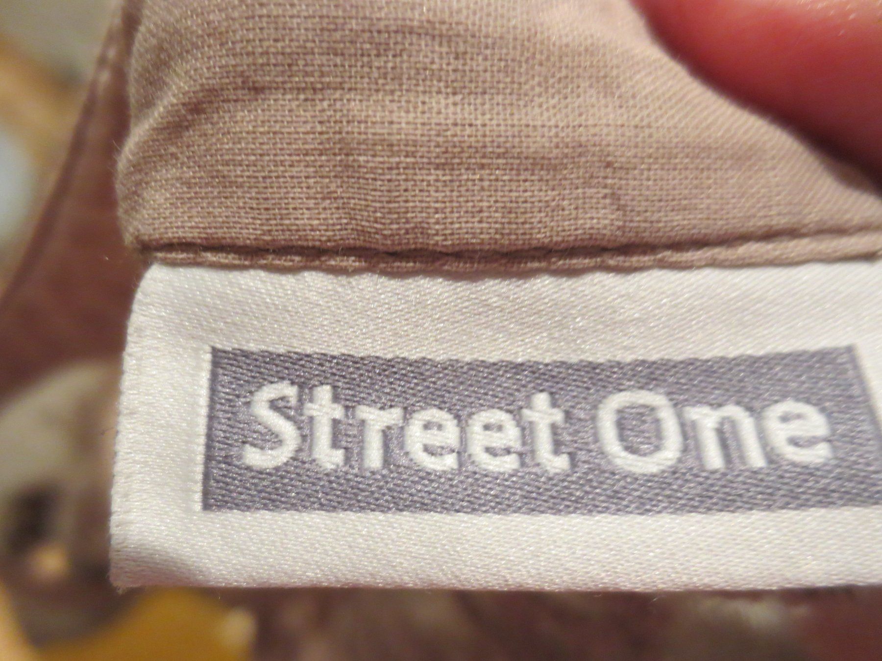 Camicette: Street One Bluse Gr. 40 - beige – Usato da Männedorf venduto da Livingston 4