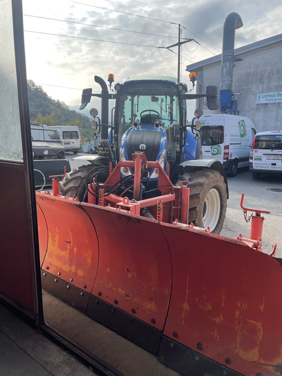 Boschung Sgombero neve: Schneepflug calla neve Boschung – Usato da Bedano venduto da sim_66fd