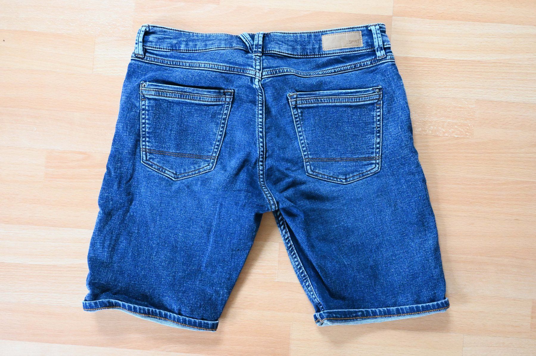 Esprit Jeans: ESPRIT - Jeans Shorts – Usato da Binningen venduto da sunshine_70 1