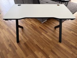 Gaming Tisch