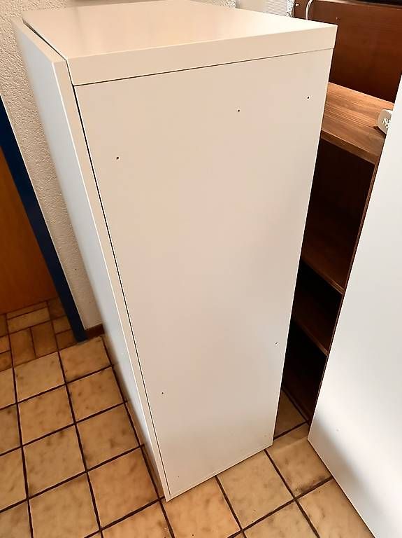 Armadi: Ikea Besta Schrank Gebraucht – Usato da Dotzigen venduto da YGMT 4