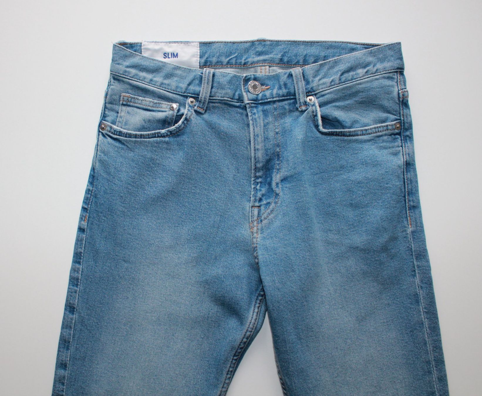 H&M Jeans: Jeans bleu H&M t. 29 / 32 – Usato da Peseux venduto da Gilloss 2