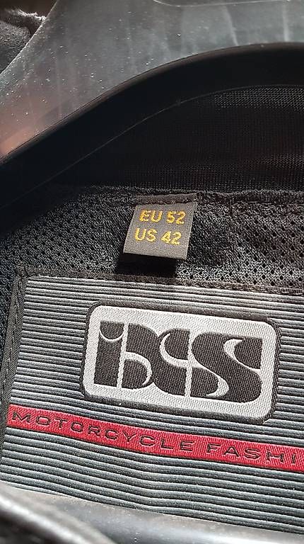 IXS Completi: IXS Lederkombi Gr. 52 – Usato da Mamishaus venduto da kawa810 2