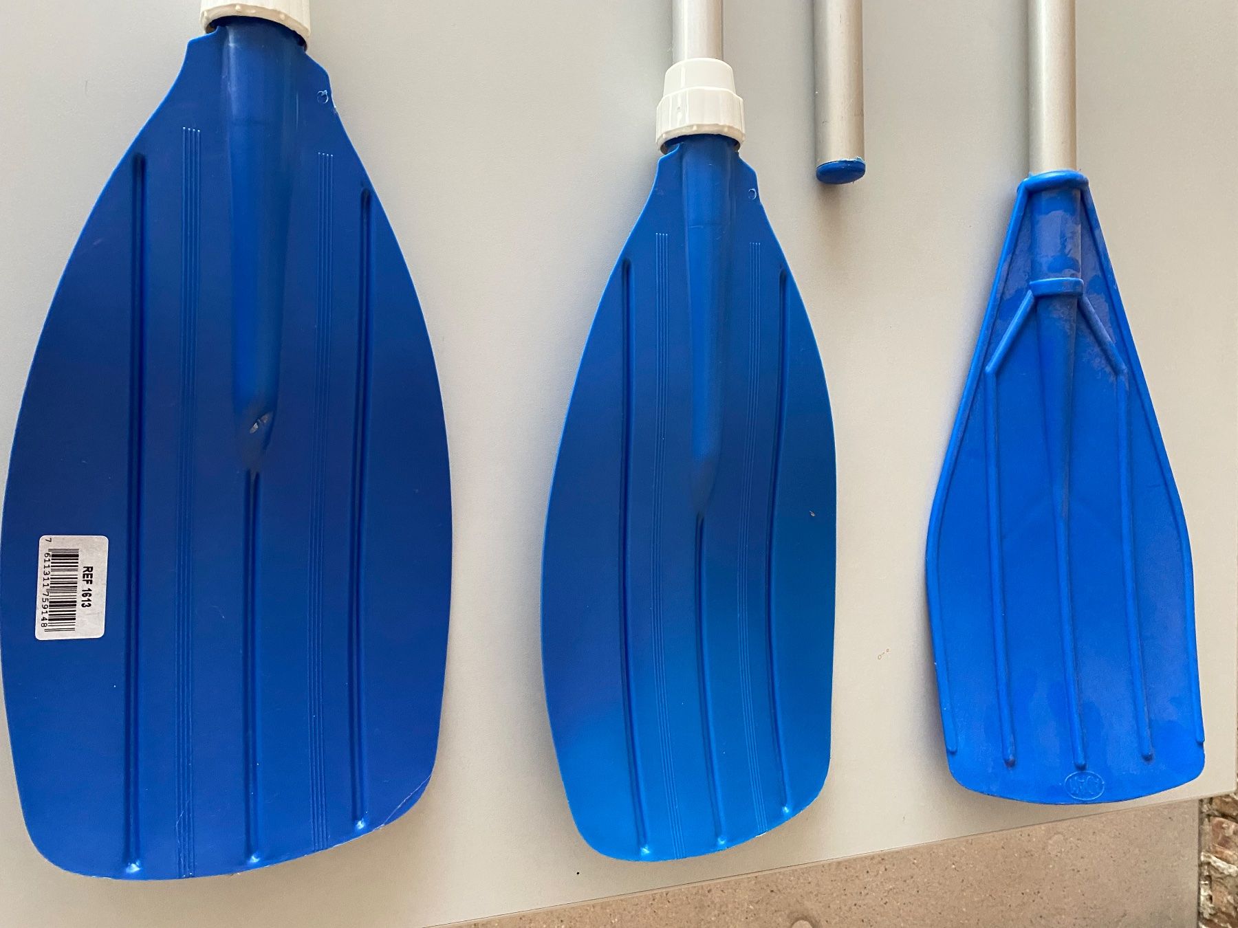 Gommoni, kayak & canoe: 2 Paddel & 1 Stechpaddel/Ruder für Boote – Usato da Bätterkinden venduto da Albera 1