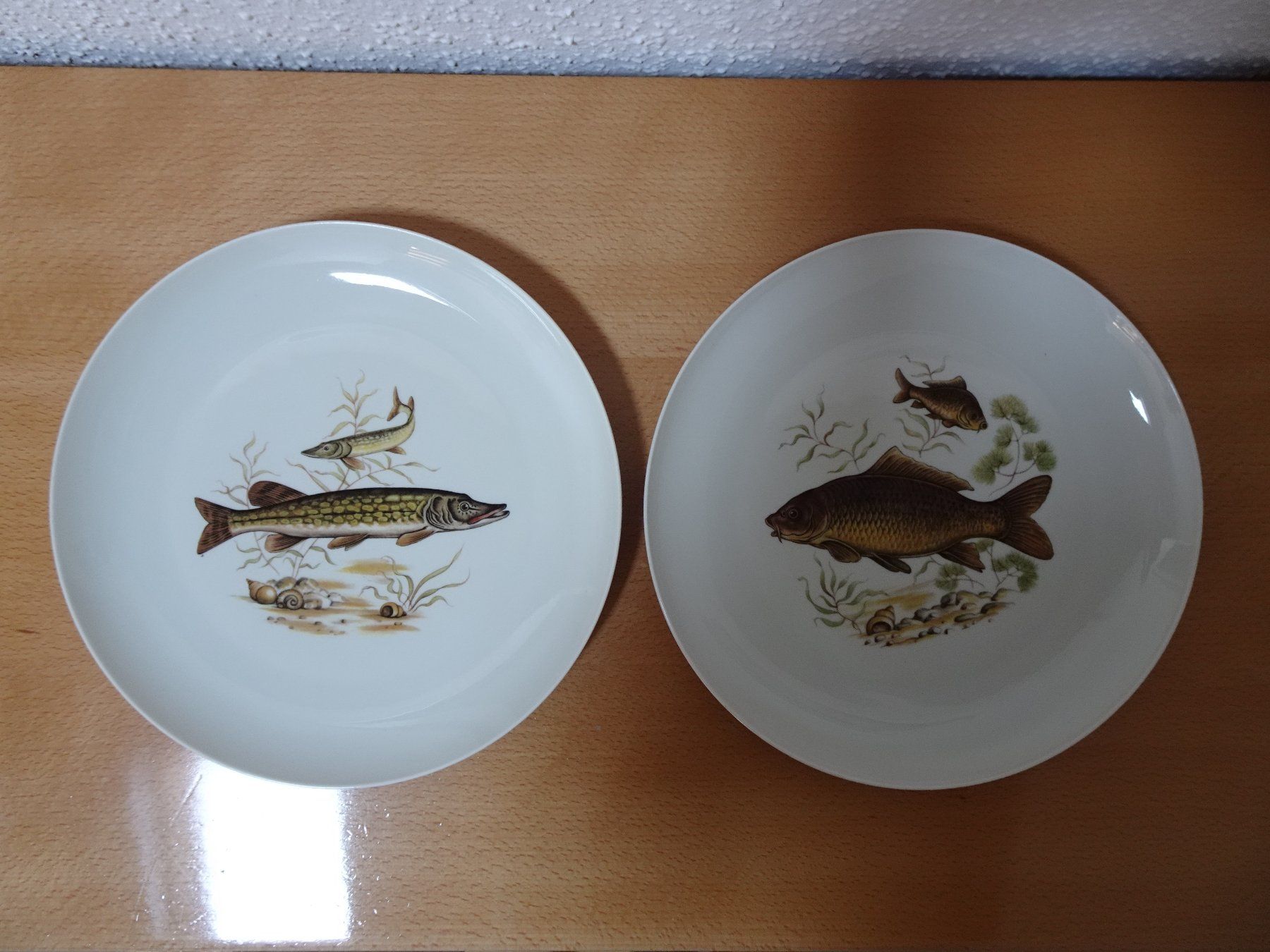 Assiettes: 6 assiettes et 1 plat – D'occasion à Confignon par Talenchant73