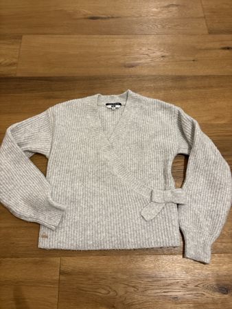 Strick-Pulliver Gr. 146/152, Grau, Top!