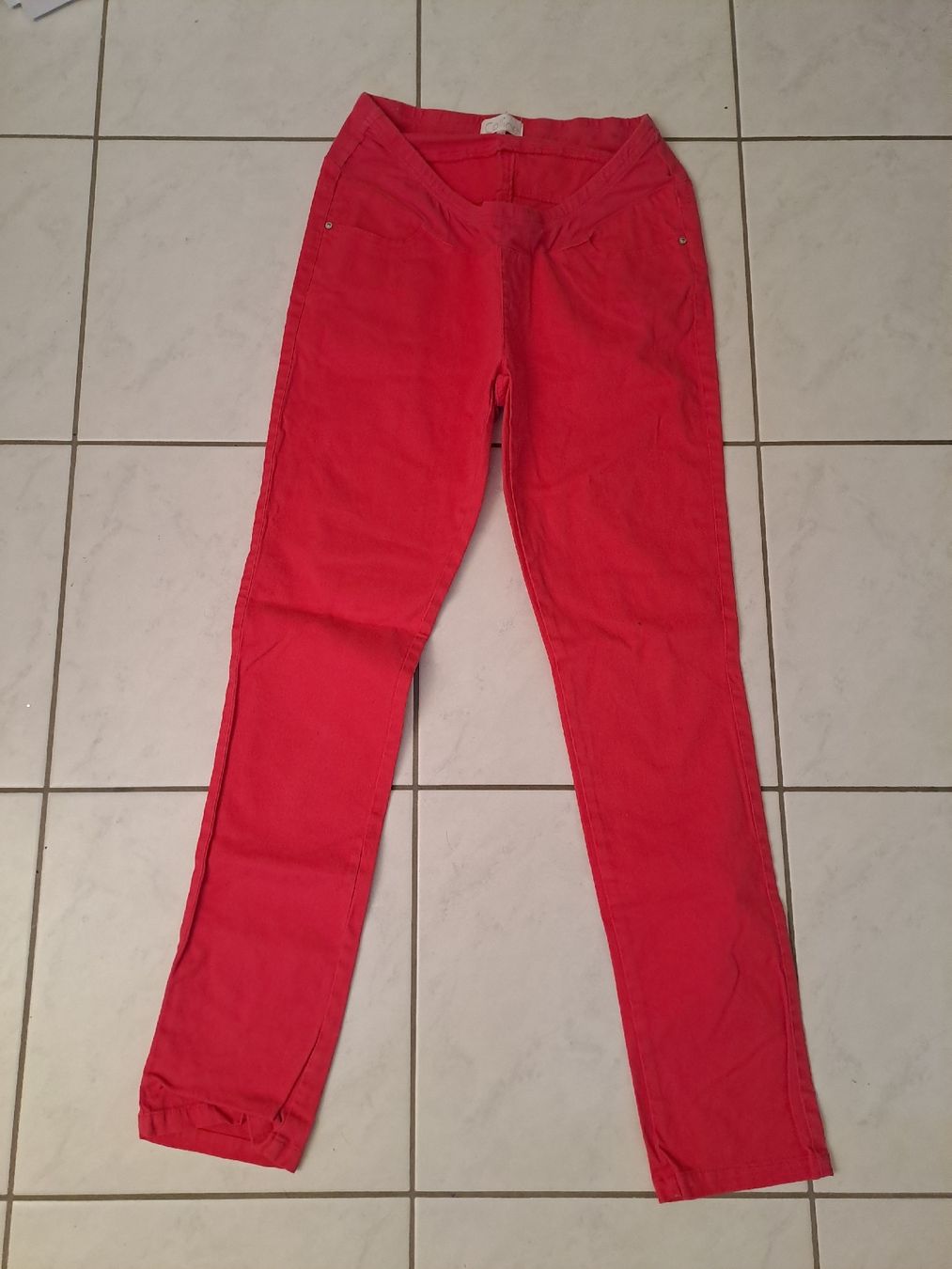 Lotti di vestiti: Schwangerschafts Kleider Set Gr. 36/38 – Usato da Untersiggenthal venduto da Zehni8 1