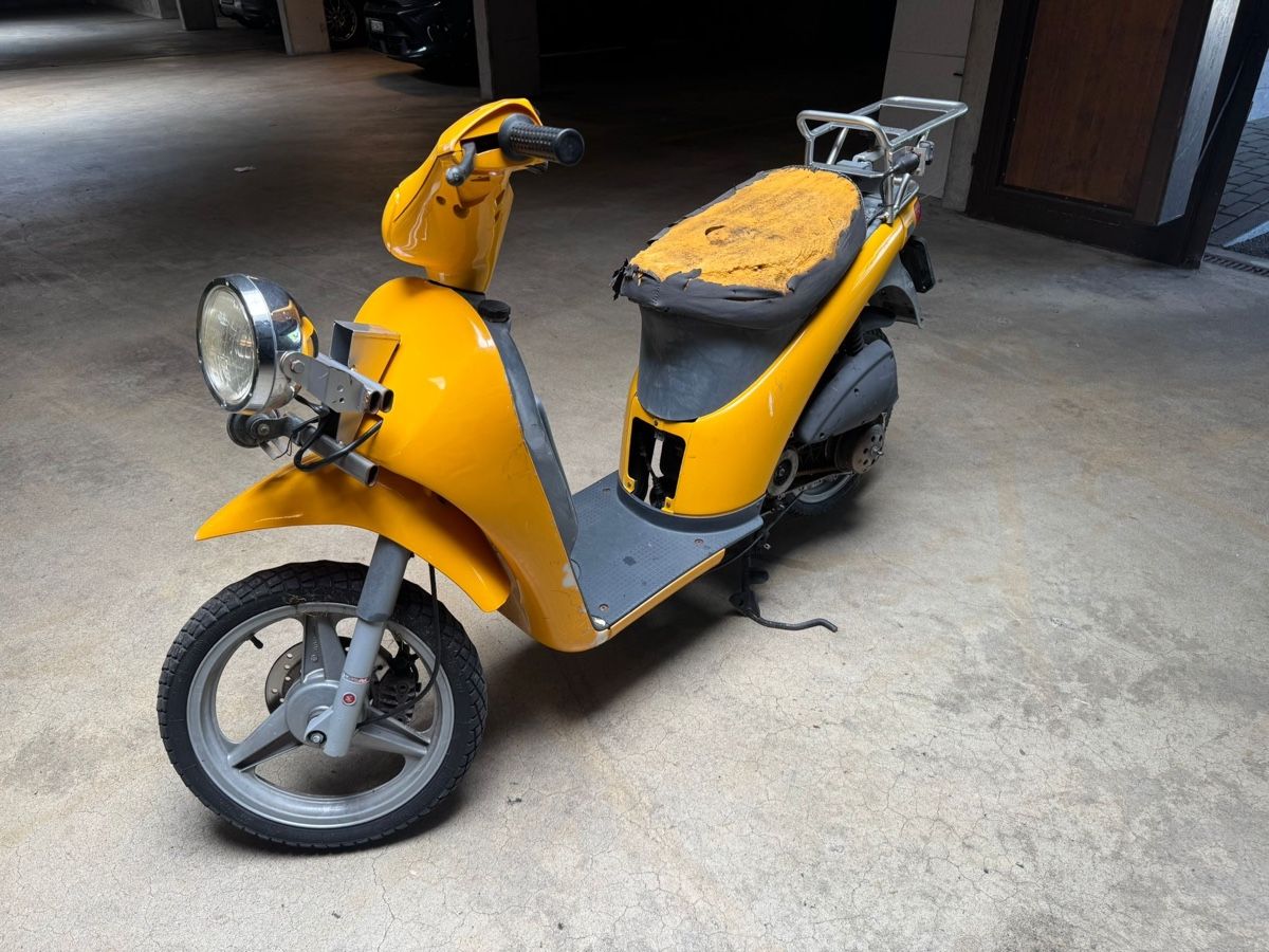 Piaggio Scooter: 2 Piaggio Free Post Roller 45km/h Bastler 2Takter – Difettoso da Gunzgen venduto da Node4164 6