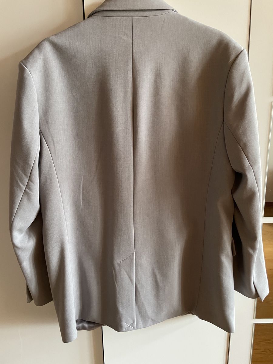 H&M Giacche: Neuer H&M Viskose Blazer in Hellgrau Grösse M – Nuovo (secondo la descrizione) da Münsingen venduto da Secondhand89 2