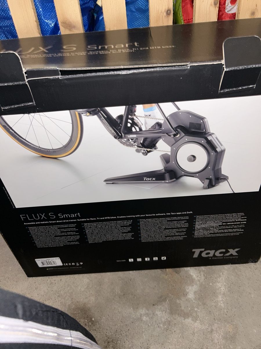 Tacx Hometrainer: Garmin TACX FLUX S Smart – Nuovo (secondo la descrizione) da Luzern venduto da ste_mbr8 3