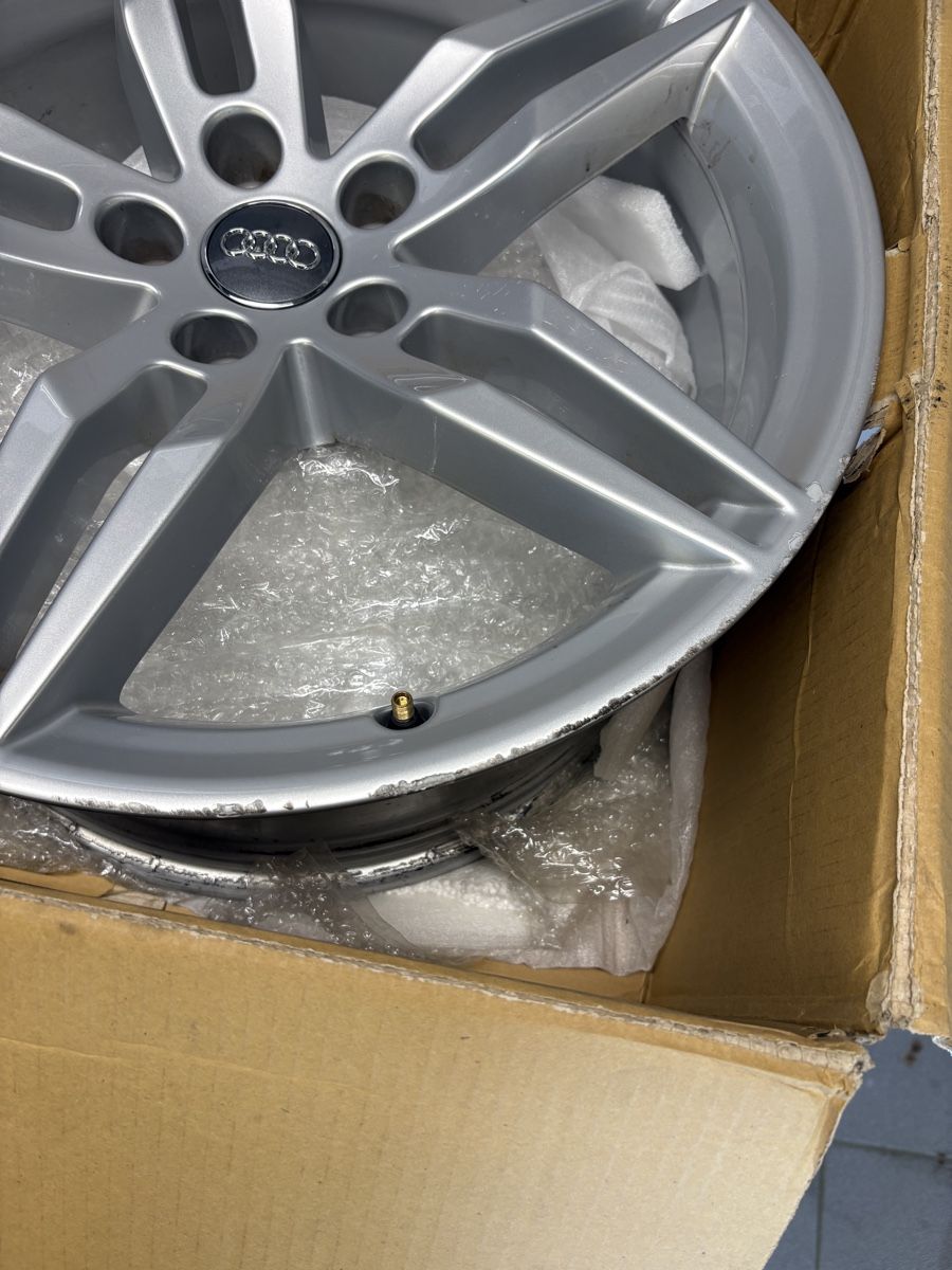 Audi Felgen: Original Audi A5 / S5 Felgen – Gebraucht aus Brienz BE von mic_wz92 4