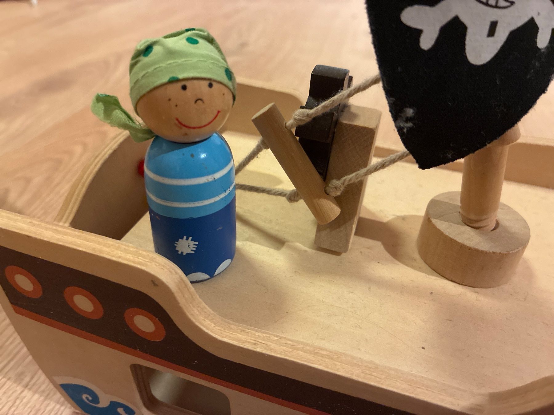 Giocattoli: Piratenschiff aus Holz – Usato da Eggenwil venduto da mic_b5l2 1