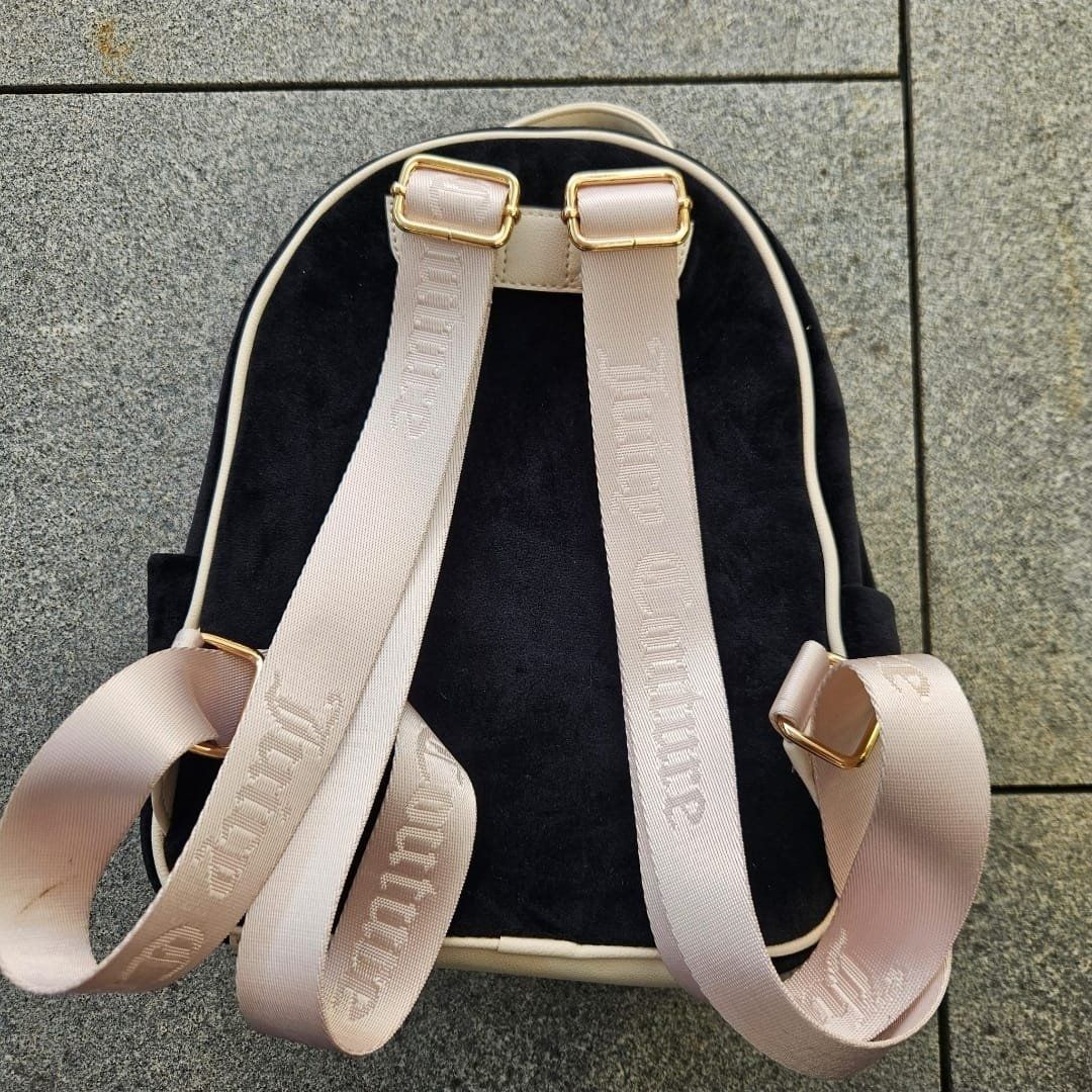 Sacs à dos: Juicy Couture Velour Backpack – D'occasion à Wangen SZ par Butchers_Boutique 5