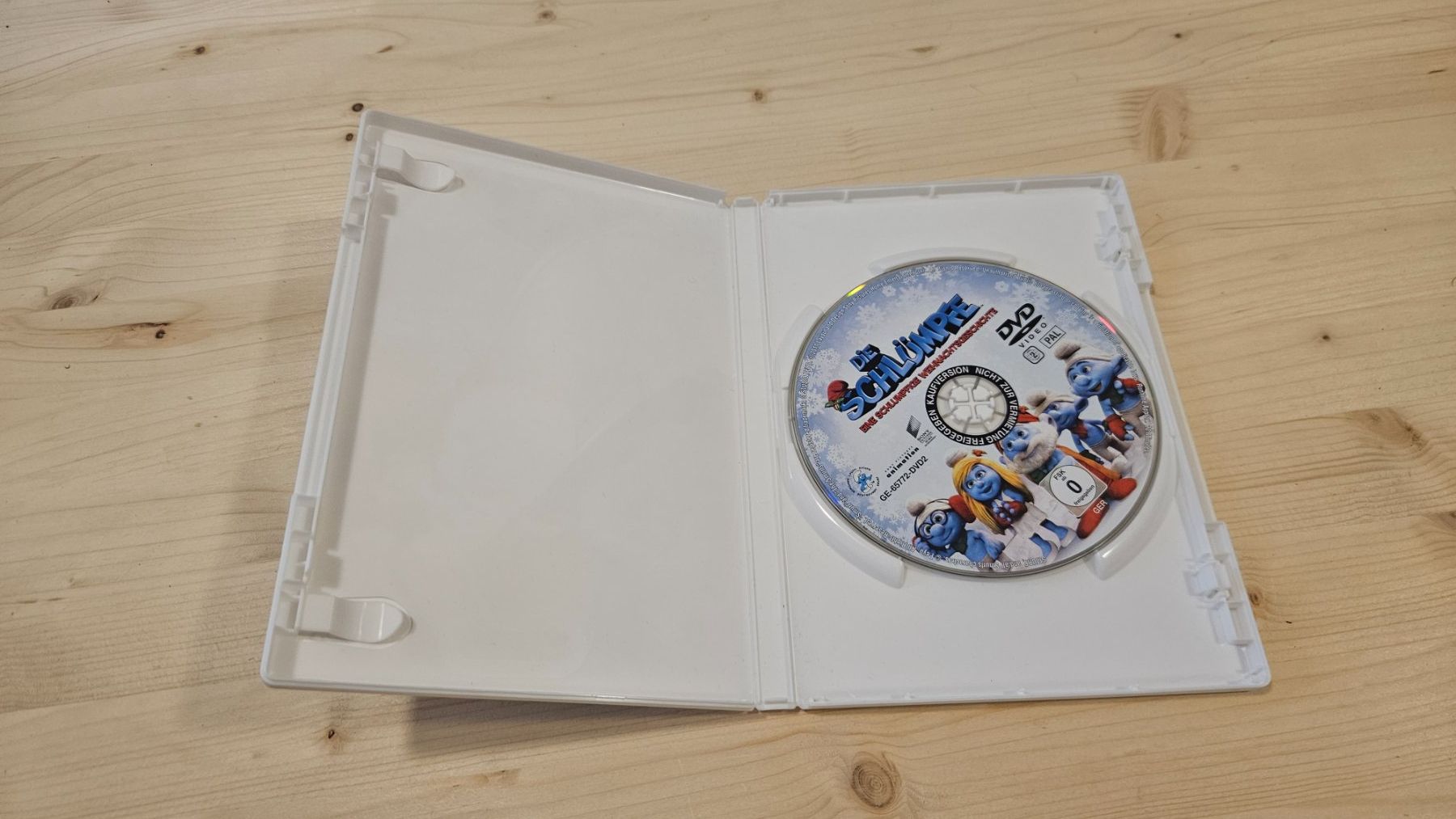 Alle DVDs: Die Schlümpfe - Eine schlümpfige Weihnachtsgeschichte DVD – Gebraucht aus Escholzmatt von _die_Kaempferin 2