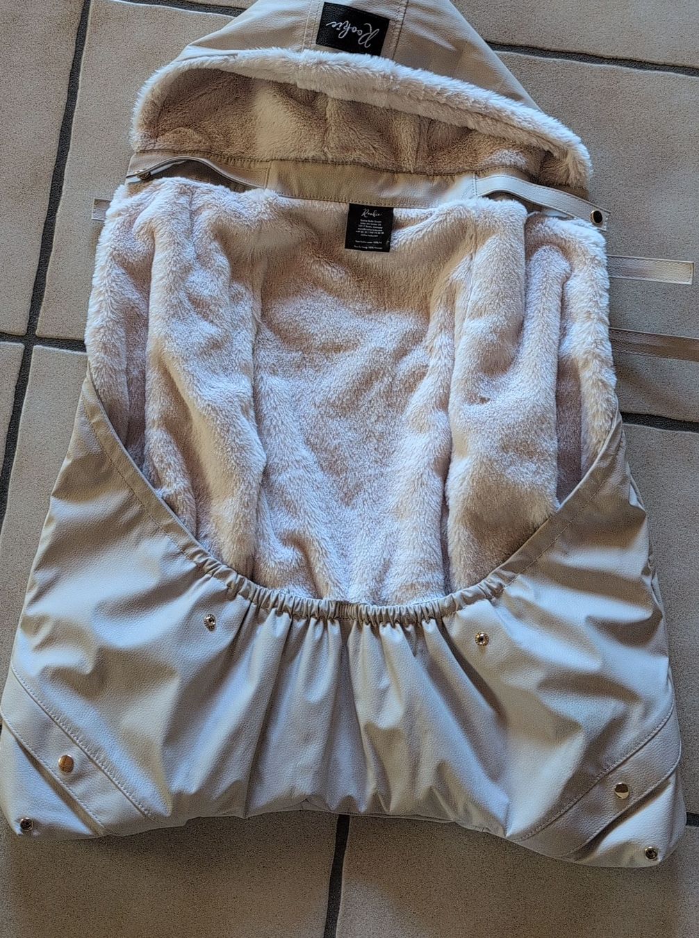 Rookie Porte-bébés ventraux & dorsaux: Rookie Wintercover beige  – D'occasion à Mümliswil par Sherryli