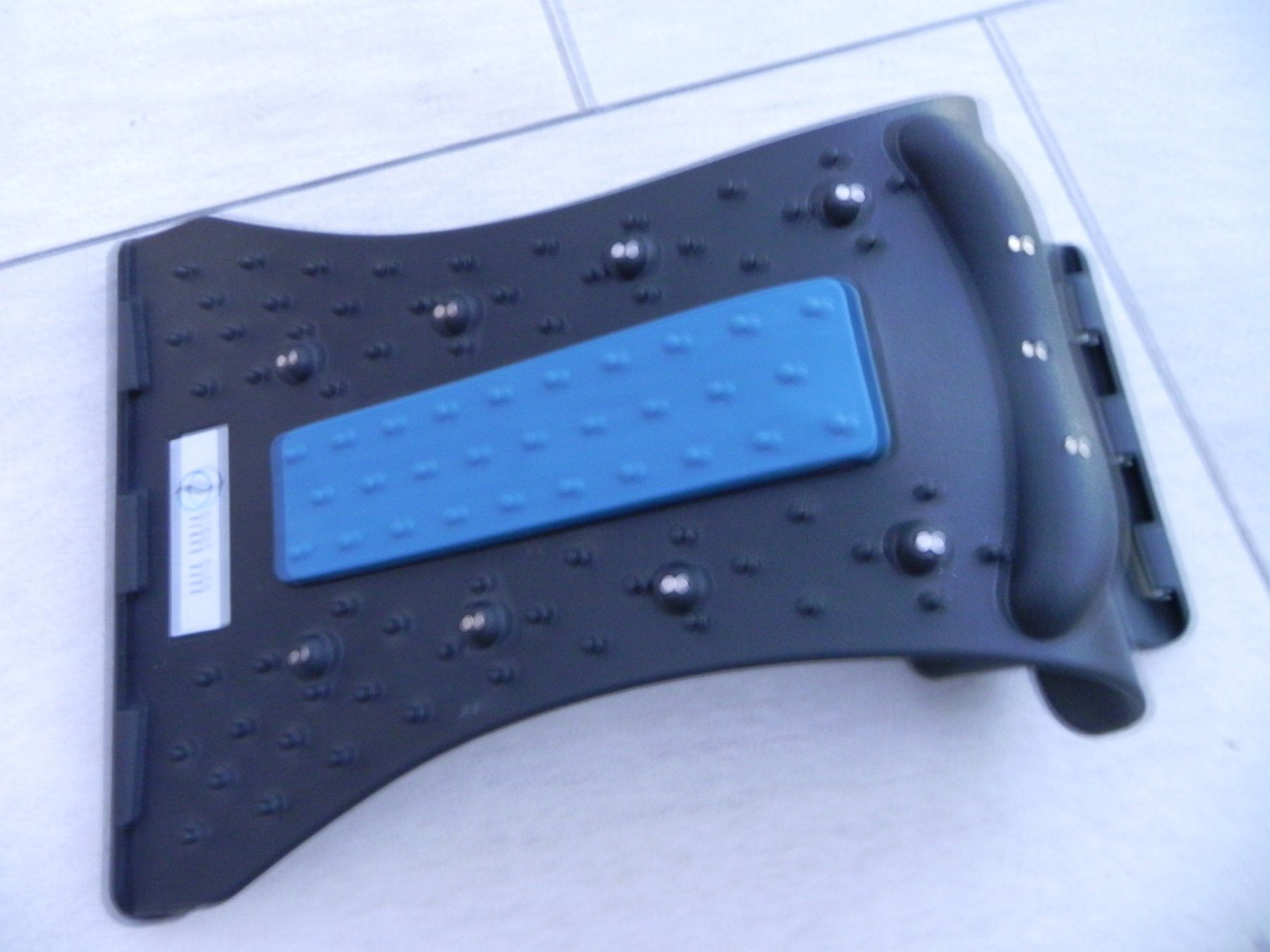 Dispositivi per massaggi: Massage Rückenstrecker Kenko Back Matte Neck Shape – Usato da Stallikon venduto da pcerny16 5