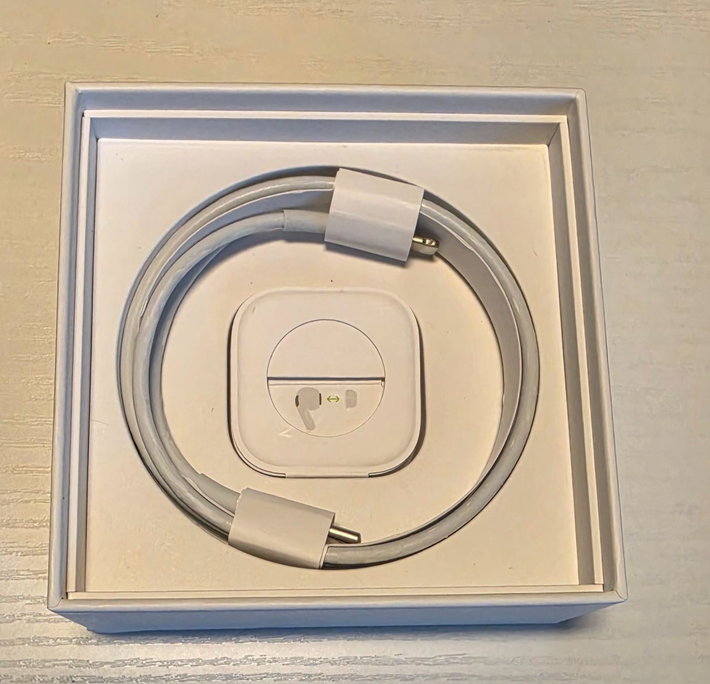 Apple Cuffie: Apple AirPods Pro – Usato da Bassersdorf venduto da ciao555 5
