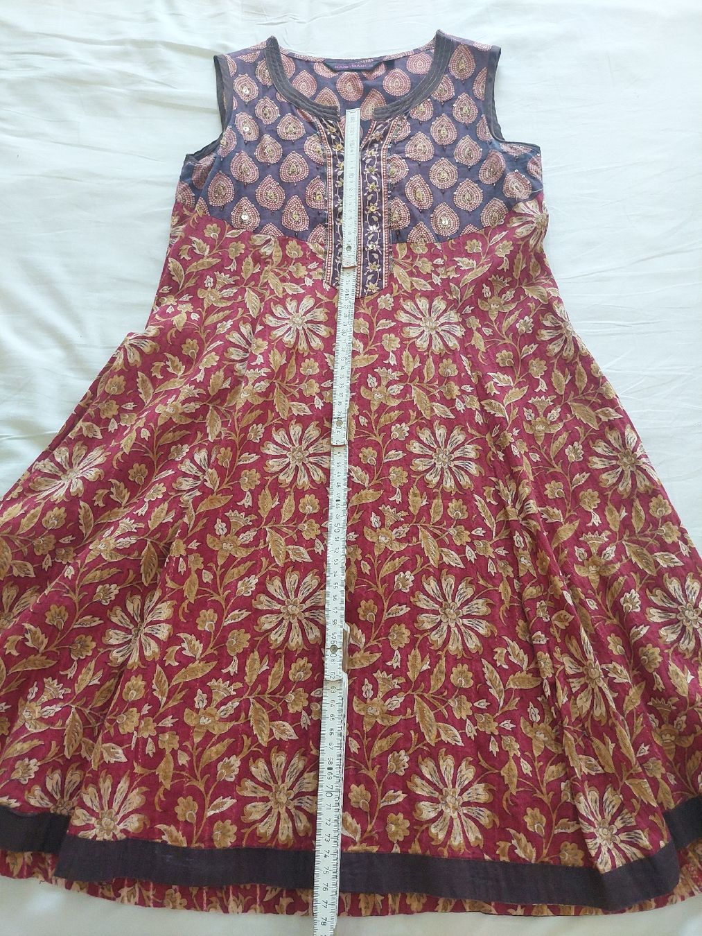 Kleider: Indisches Kleid Grösse XS gemustert – Gebraucht aus Zürich von Taxista 3