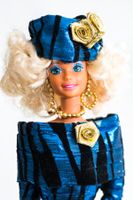 Barbie Puppe Restyled Unikat OOAK Style Gold Schwarz Blau