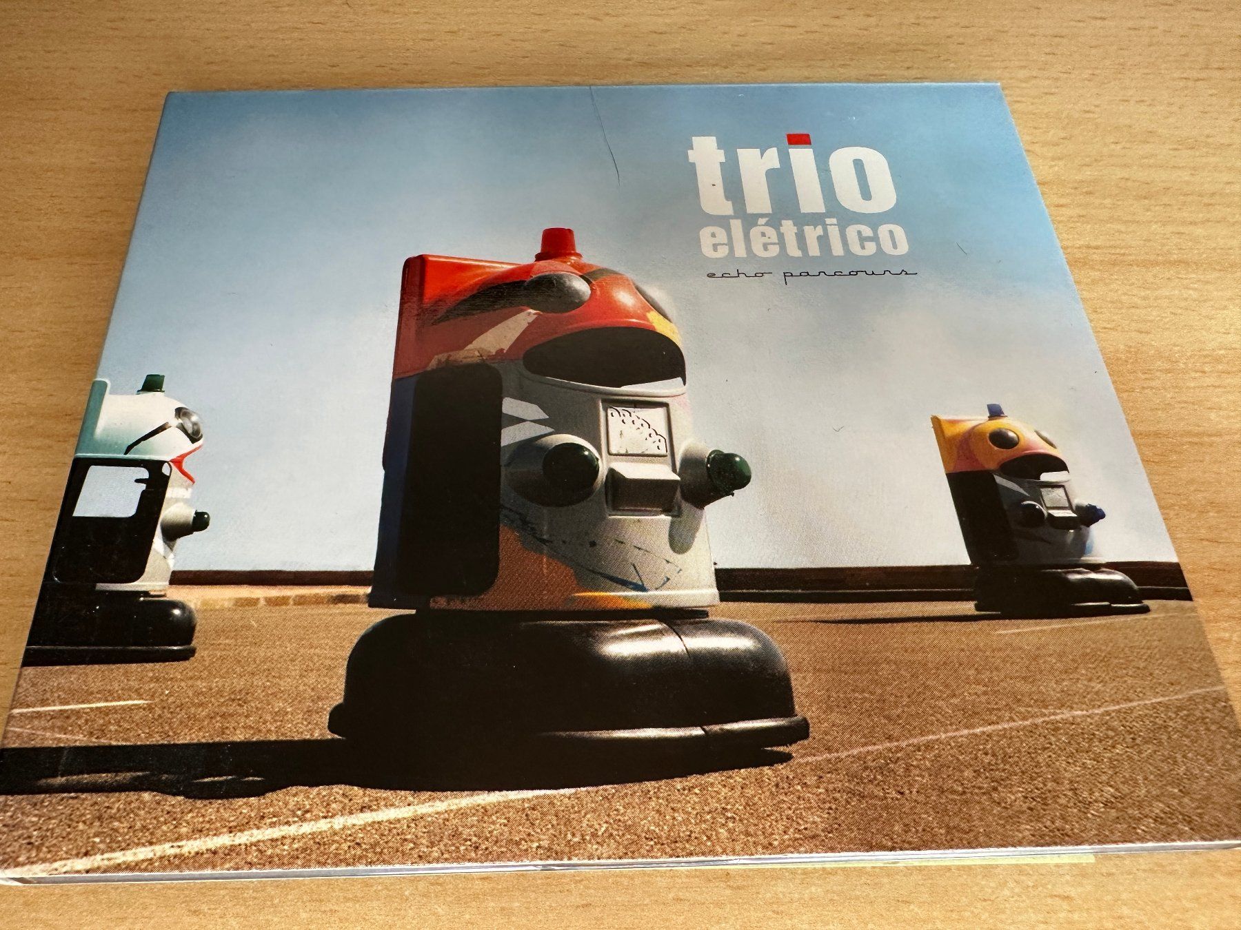 CD: Trio Elétrico – Echo Parcours – Usato da Rikon im Tösstal venduto da Alpenmutz