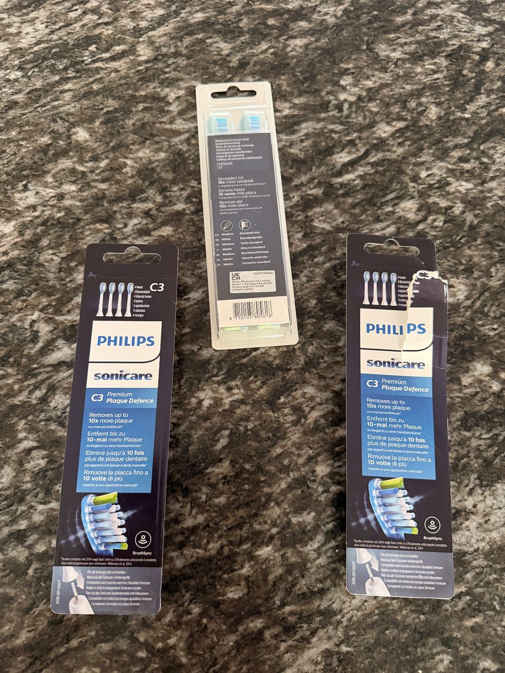 Philips Sonicare Cura dei denti: Philips Sonicare C3 Bürstenköpfe 4er Pack neu – Nuovo (secondo la descrizione) da Dübendorf venduto da sunshine412