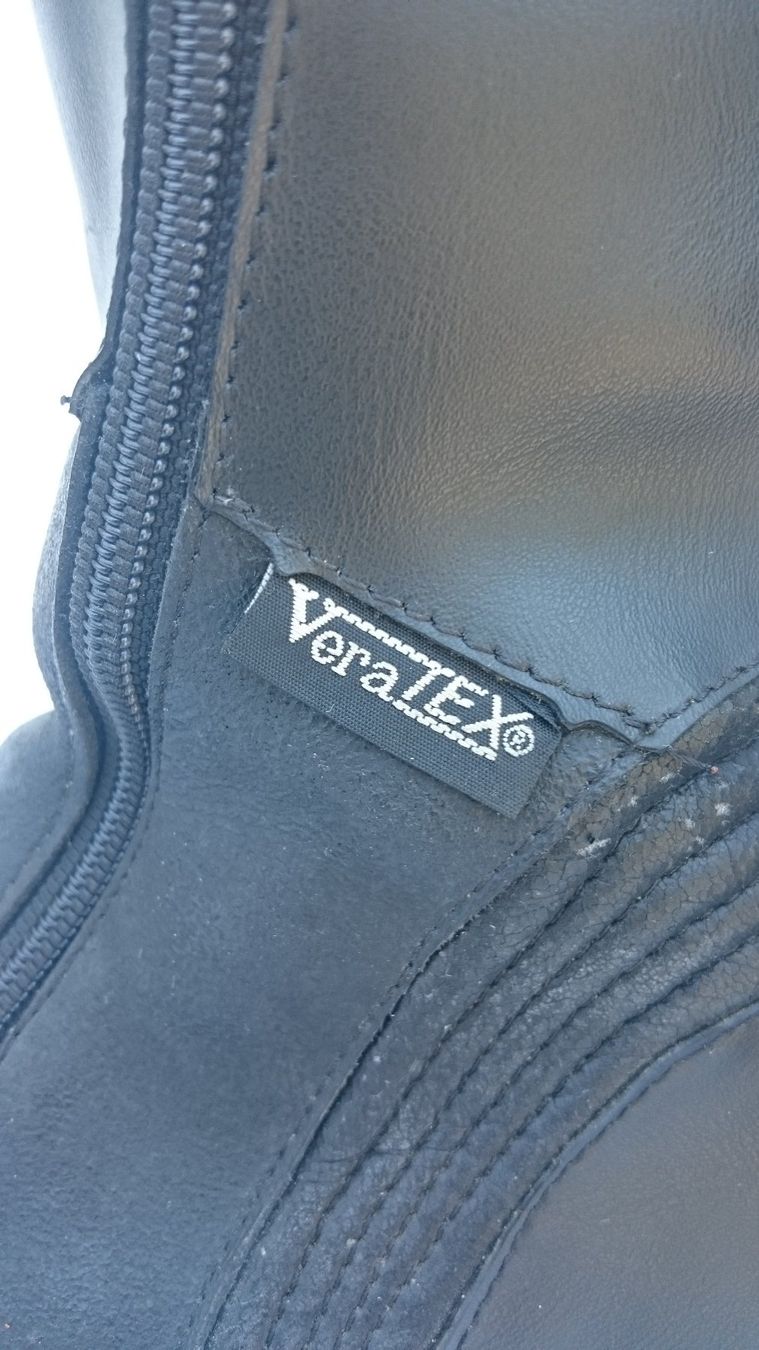 IXS Herrenschuhe: Motorradstiefel IXS – Gebraucht aus Wiler b.Utzenstorf von Hallucino6 6