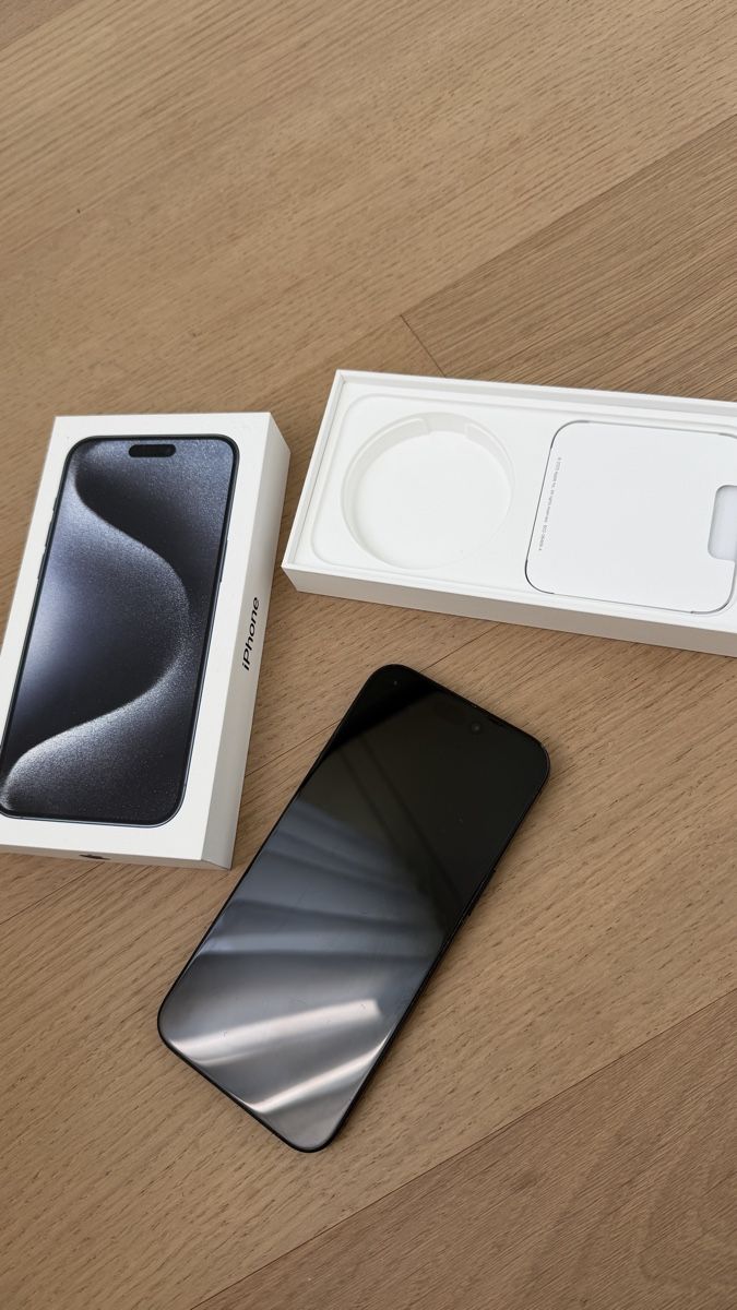 Apple Telefoni cellulari / Smartphones: iPhone 15 Pro Max (256 GB, Blue Titanium) – Nuovo (secondo la descrizione) da Steinhausen venduto da inmumi