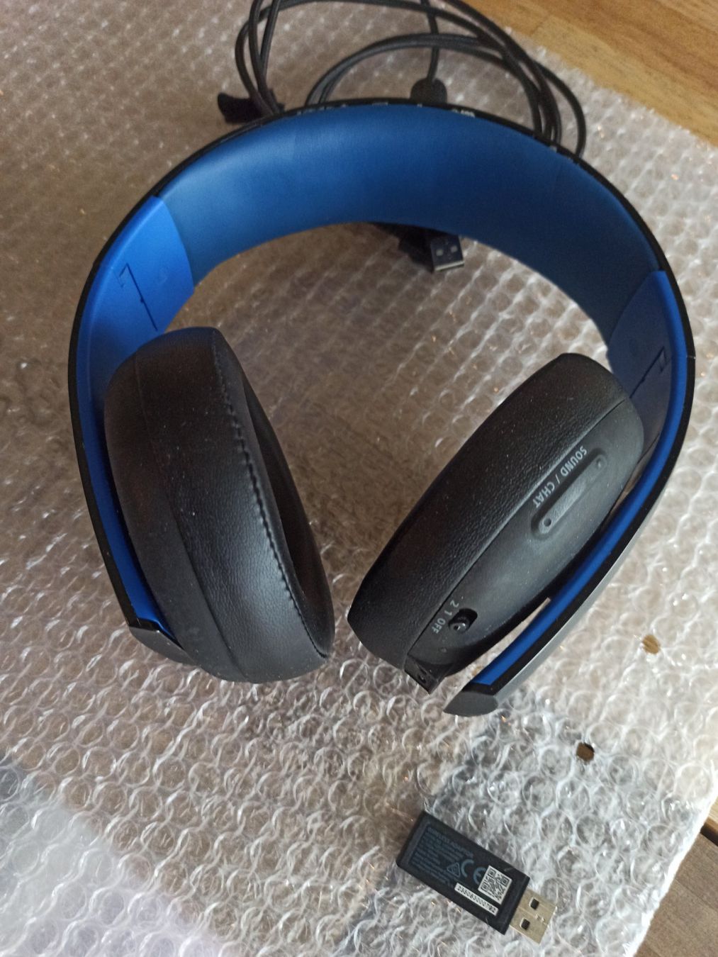 Sony Cuffie: Sony PlayStation Wireless Stereo Headset 2.0 PS4 – Usato da Oberweningen venduto da mar_87mx 1