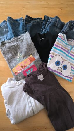 1 lot de 10 habits taille 140
