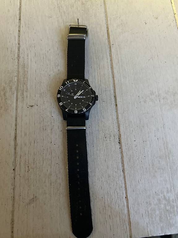 Montres: Taktische Uhr von Traser – D'occasion à Menziken par carstenbach13 1