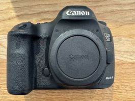 Canon EOS 5D Mark III Body + Original Box + Strap