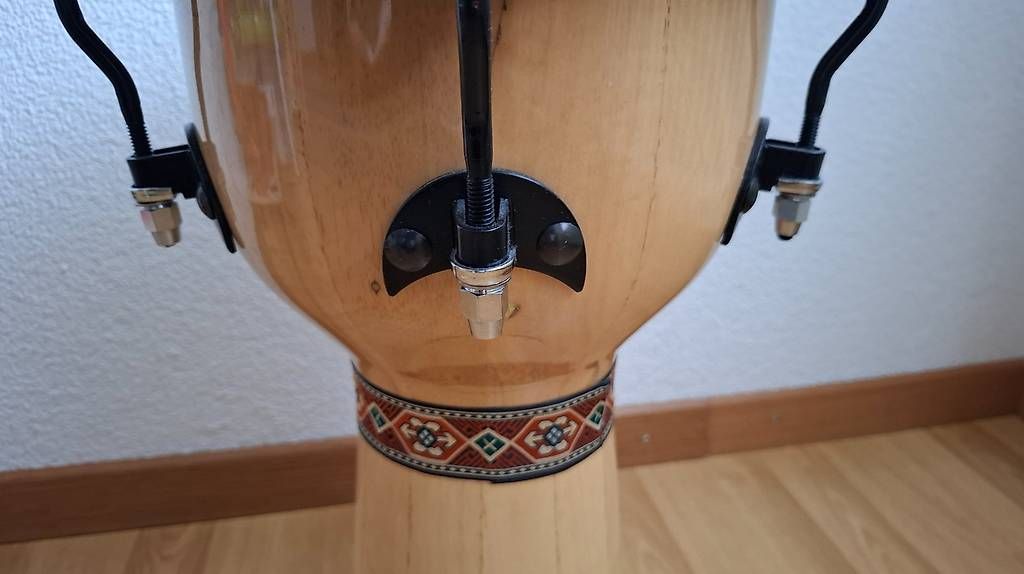 Instruments de musique: Djembé Trommel – D'occasion à Brittnau par Gerbera12 1