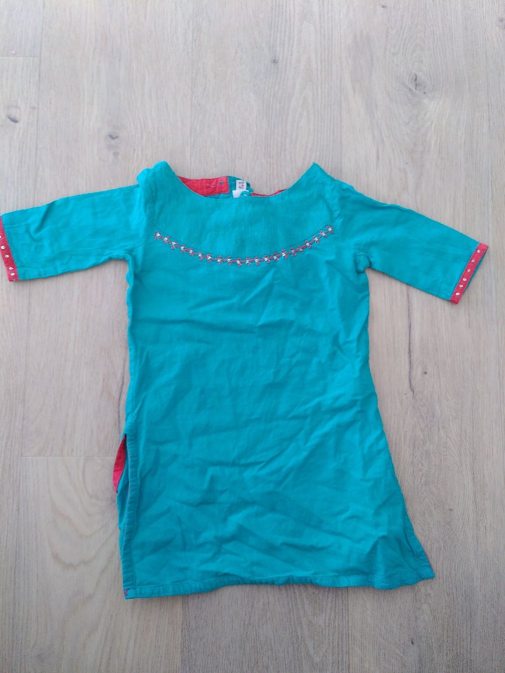 Blusen, T-Shirts & Tops: Tunika aus Baumwolle - Grösse 74 – Gebraucht aus Penthaz von ann_l7zt