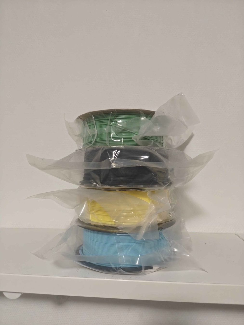 Creality Stampanti 3D: Creality Ender 3 S1 Pro + 5 Filament Rolls – Usato da Echandens venduto da Moha_Kharrat 1