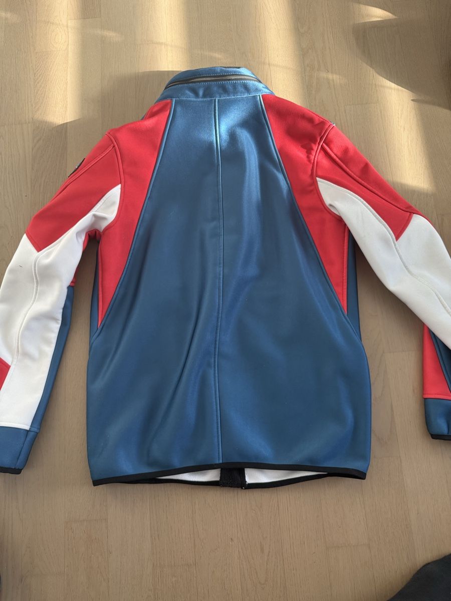 Giacche: Winterjacke Racing St. Moritz, neuwertig, – Usato da Chur venduto da Iceboozer