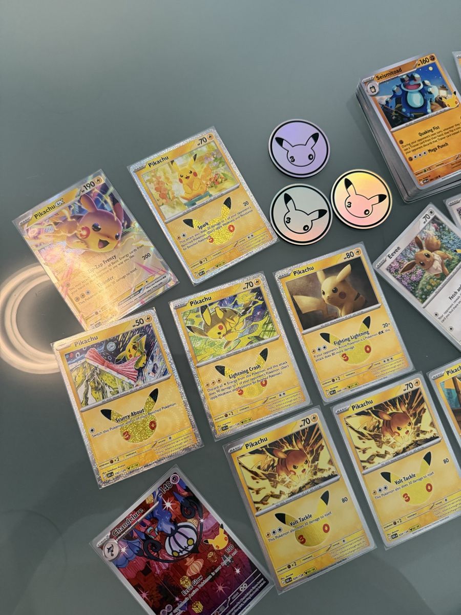 Pokémon Cartes à collectionner: Pokemon 30TH englisch – Neuf avec emballage d'origine à Giubiasco par GoldstarLord 1