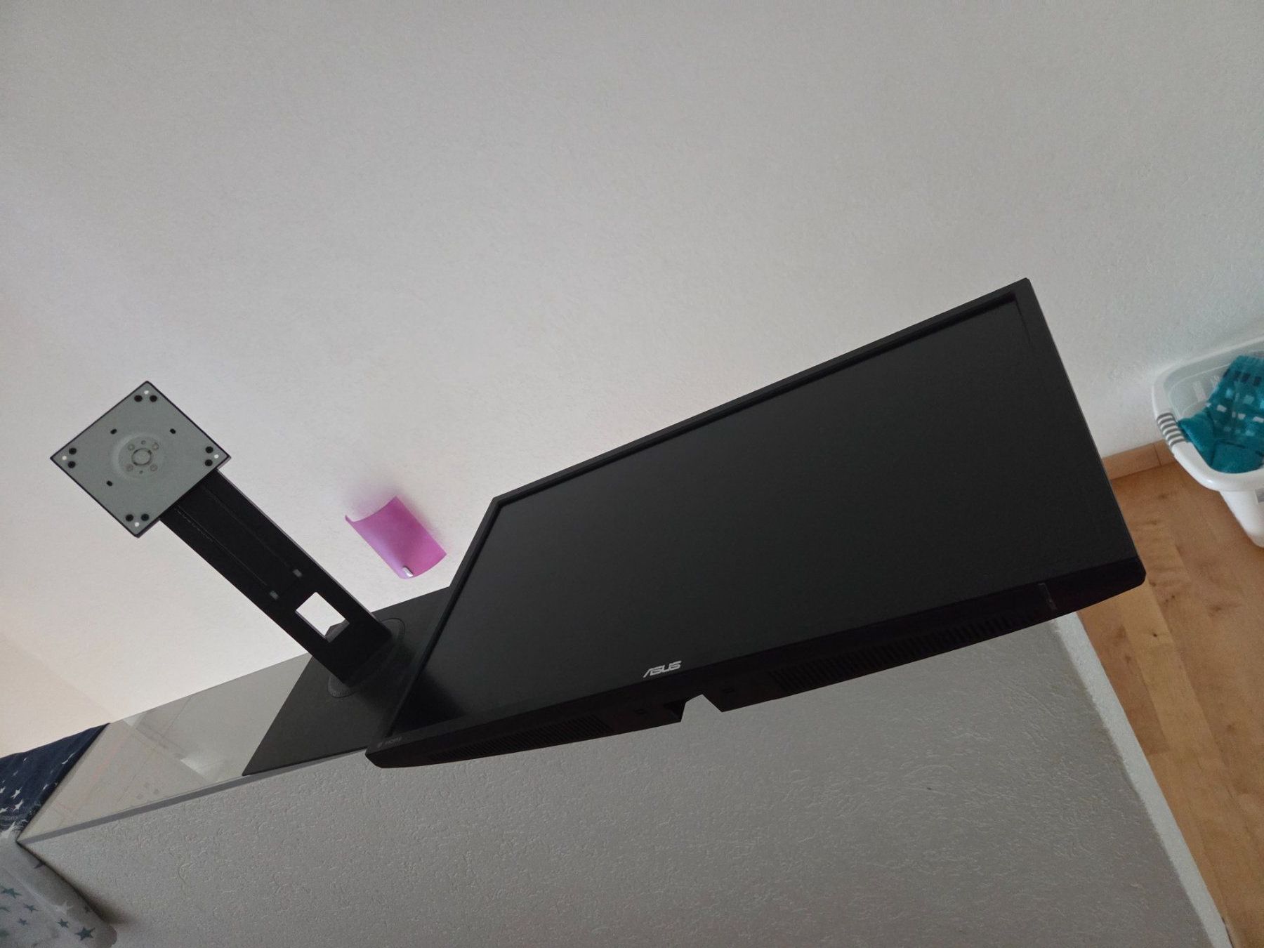 Asus Ecrans: Asus Bildschirm – D'occasion à Herisau par mischa30 2