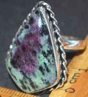 Ring L-7385 – Rubin Zoisit - Verstellbar