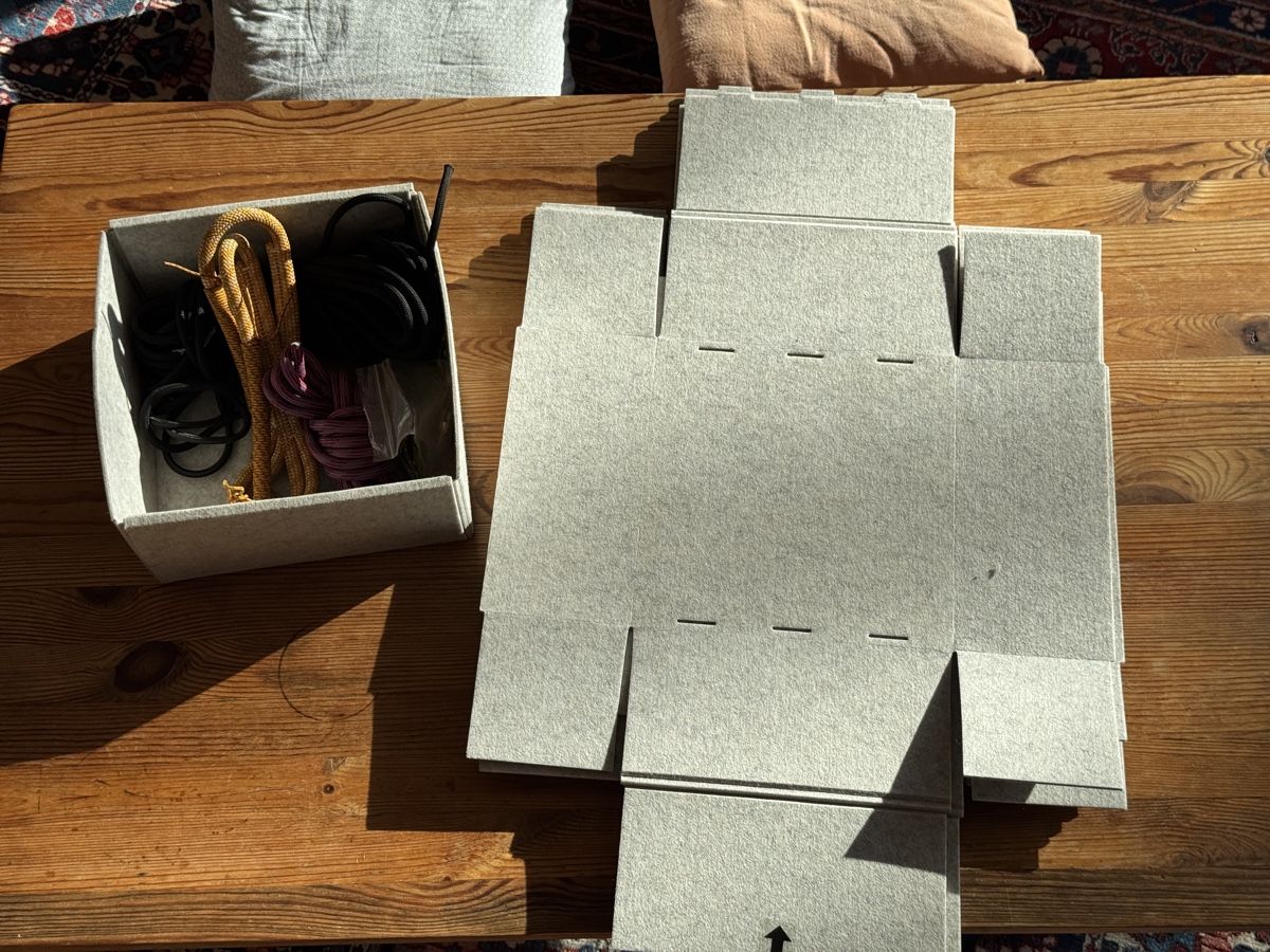 Casse di trasporto: Ikea Filzboxen 5 Stk., Grau – Nuovo (secondo la descrizione) da Hinterkappelen venduto da hugo_sophian