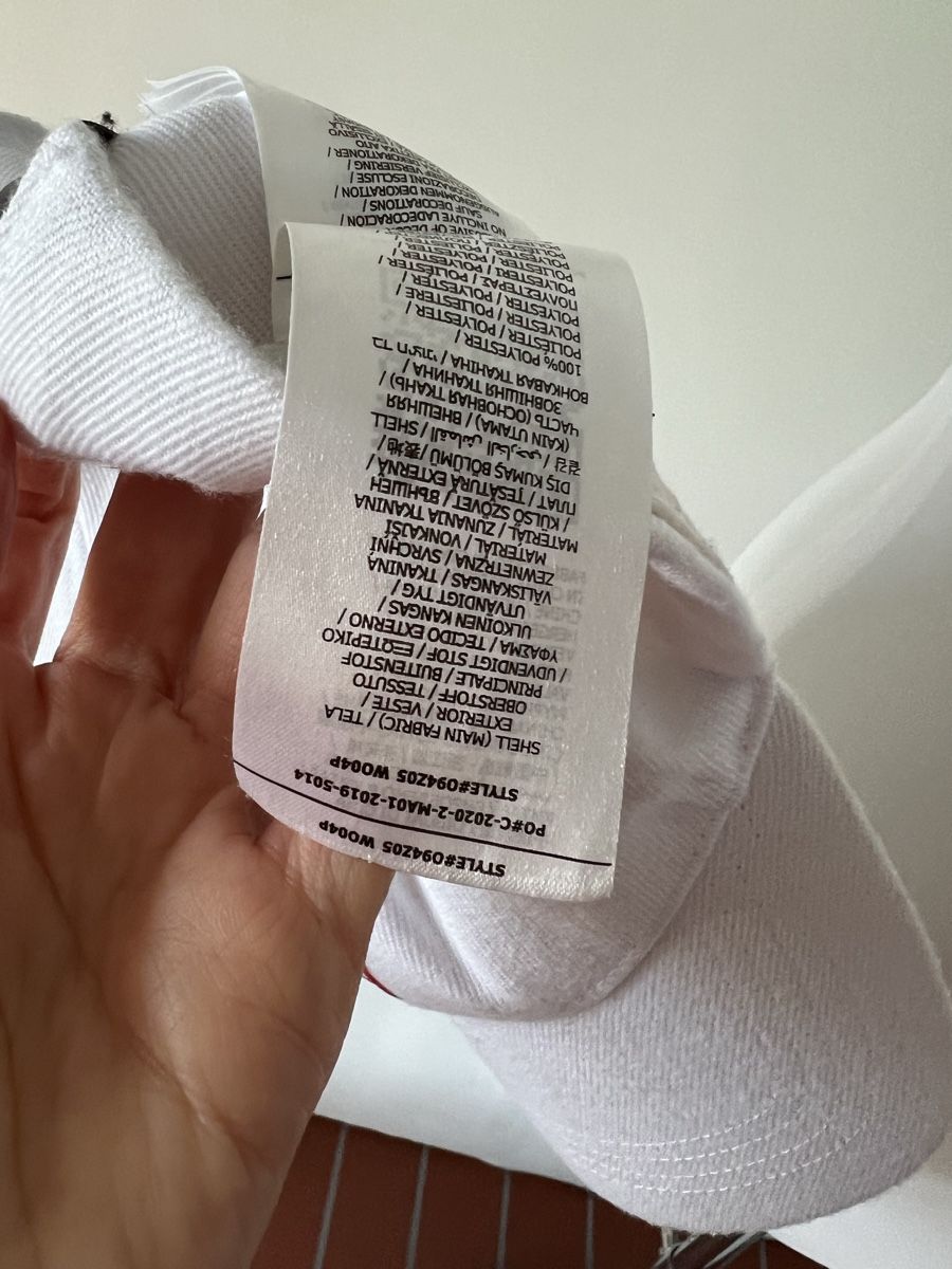 Guess Sonstige Damenmode: Guess Cap, Weiss, Grösse One Size, Neuwertig – Gebraucht aus zürich von kira.jj 5