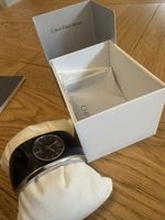  Calvin Klein CK Uhr & schwarzer Ring – Set mit Box
