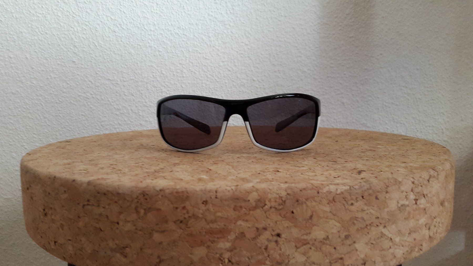 Occhiali & Lenti: Sonnenbrille Eyerex – Usato da Zürich venduto da Schela31