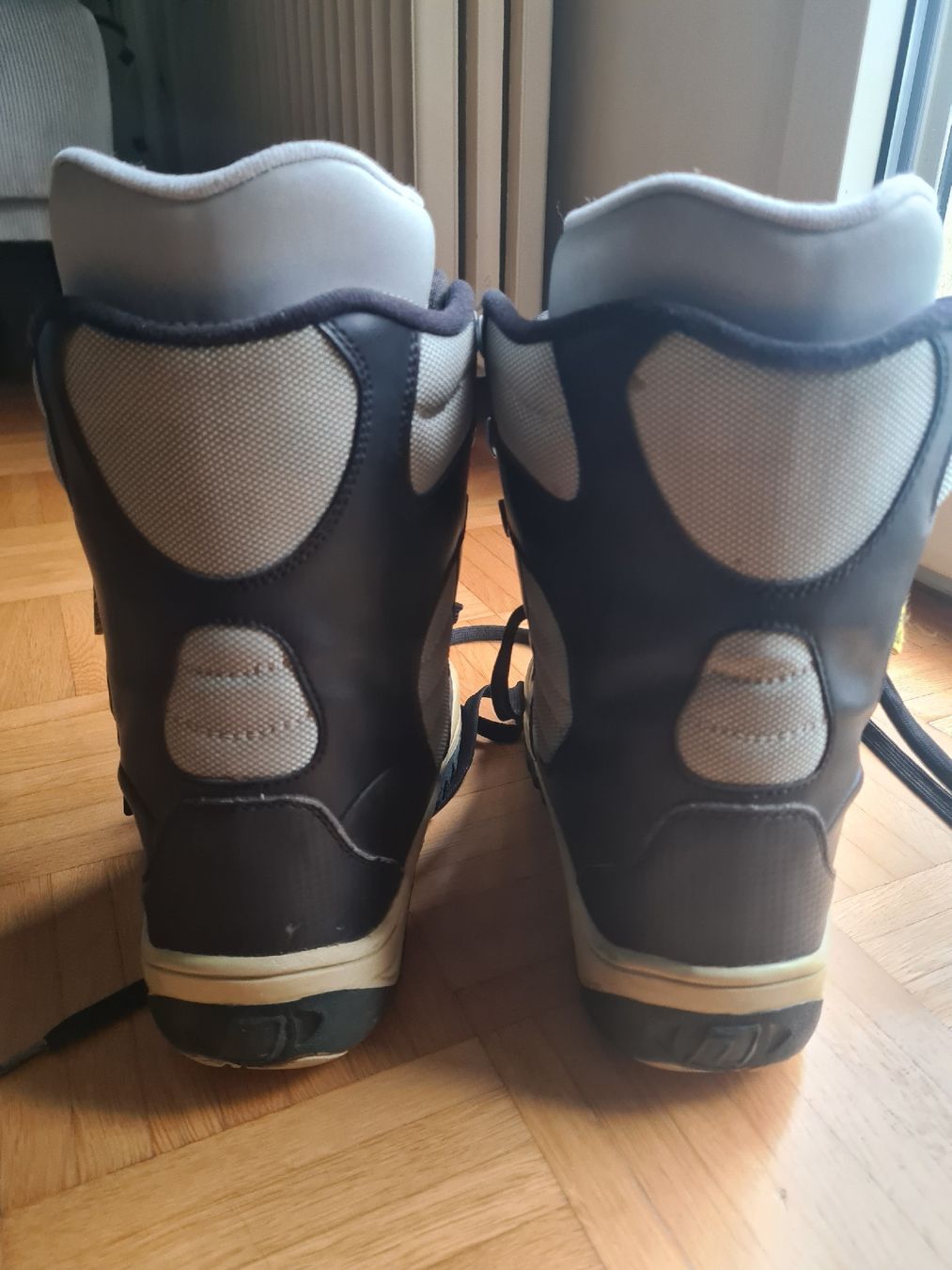 Deeluxe Scarpe da uomo: Snowboardboots Deeluxe, 39/25.5 – Usato da Zürich venduto da man_9ldy 2