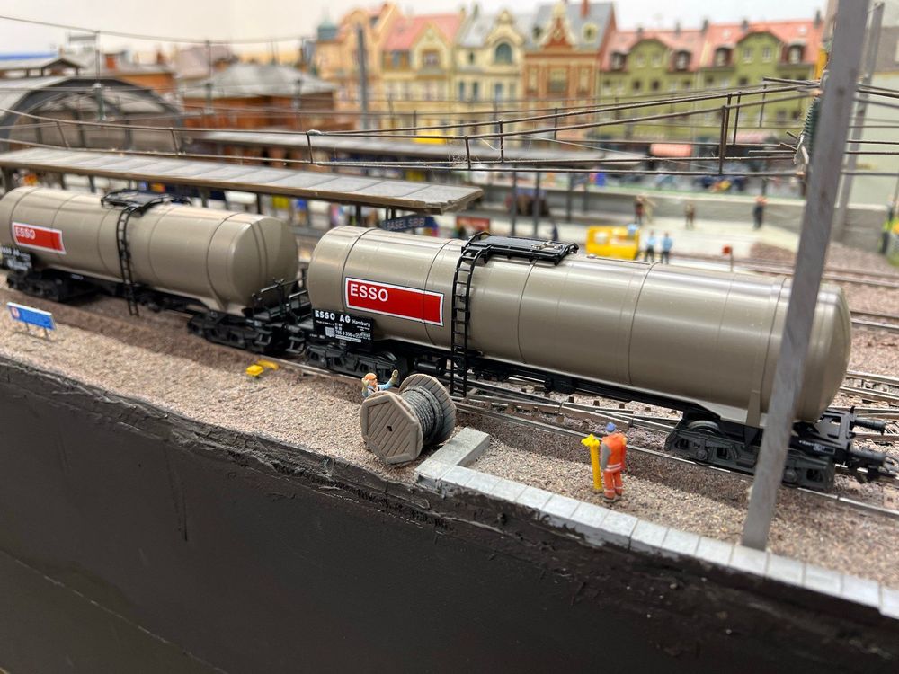 Märklin H0: DB Kesselwagen Esso (Neu und originalverpackt) in