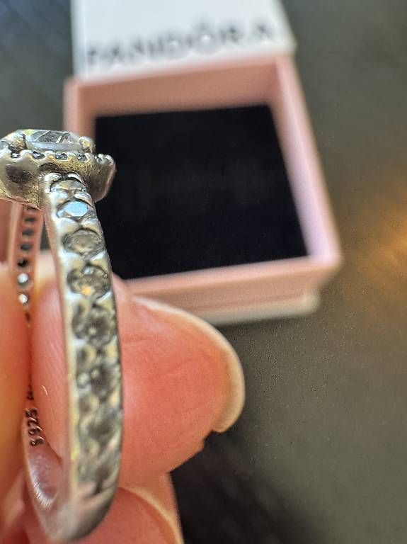 Pandora Ringe: Pandora Ring Solitär – Gebraucht aus Jonen von victoria0206 4