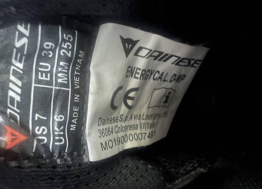 Damenschuhe: Dainese Damen Motorradschuhe – Gebraucht aus Rupperswil von L.M.52 2