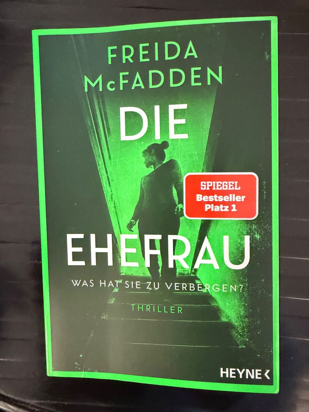 Libri: Freida McFadden: Die Ehefrau – Usato da Dietikon venduto da Buchantiqdietikon