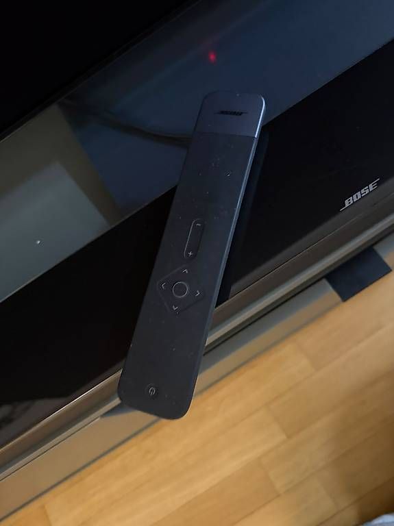 Lautsprecher: Bose Soundbar 700 – Gebraucht aus Zürich von far_wzr2 2